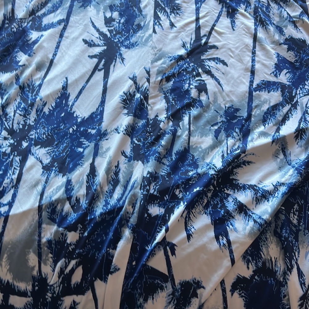 Dress - Picture 5 of 5